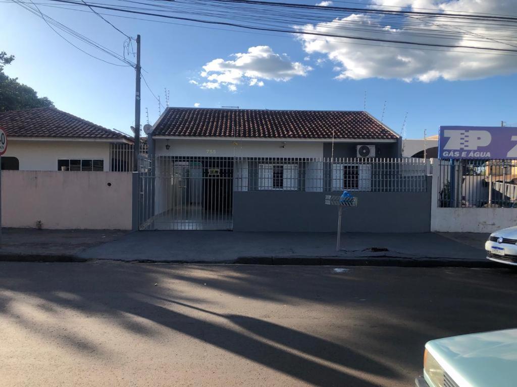 Sua Casa Em Maringa! Villa Bagian luar foto